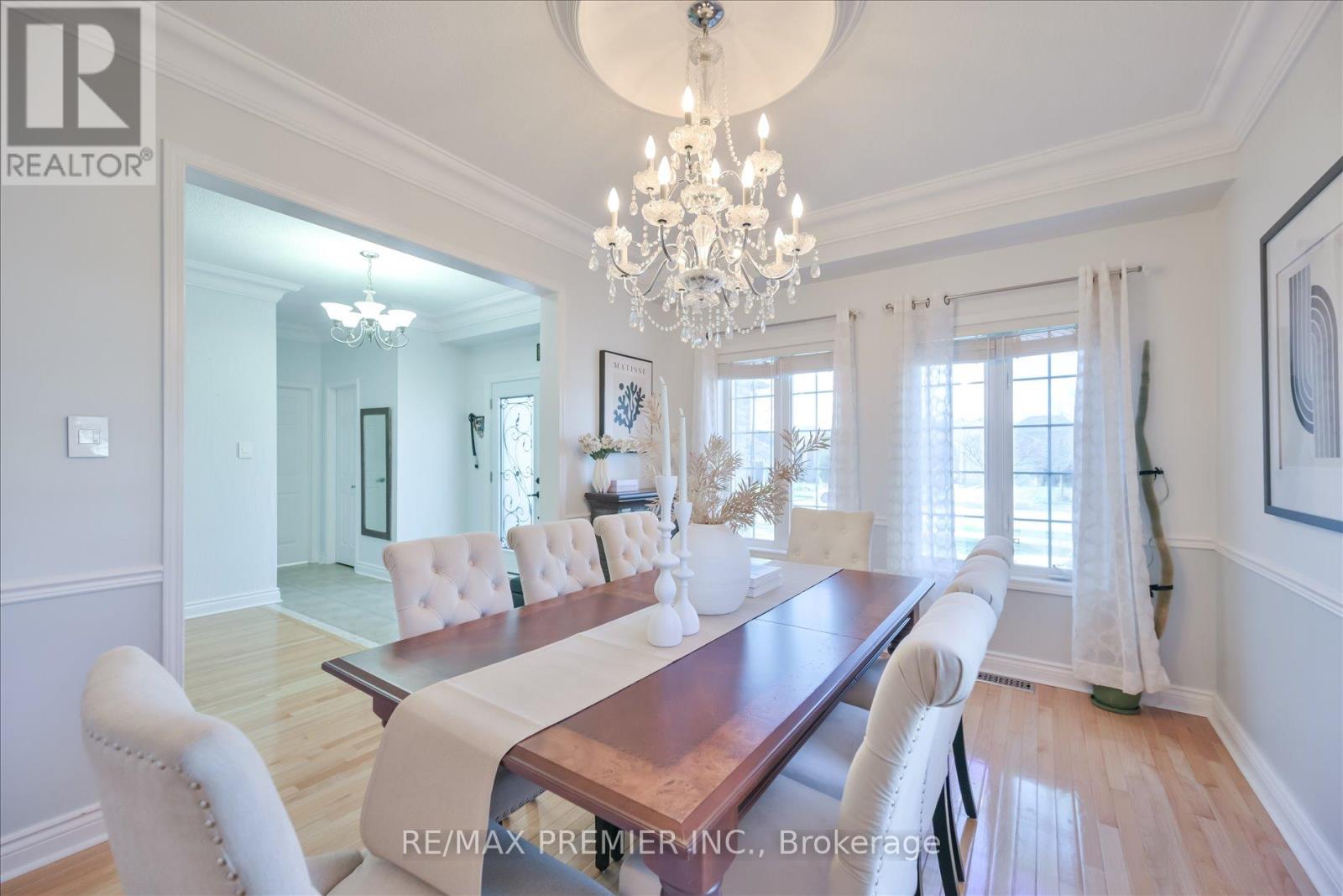 7 Stonemount Crescent, Essa, Ontario  L3W 0C4 - Photo 7 - N13029650