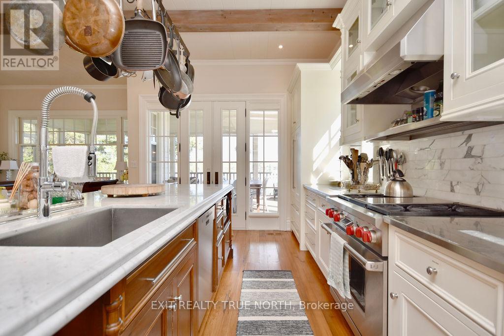 3021 Sandy Bend, Springwater, Ontario  L0L 1P0 - Photo 12 - S13029504