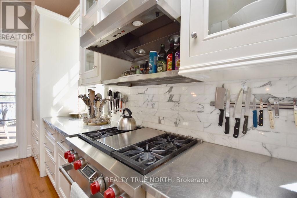 3021 Sandy Bend, Springwater, Ontario  L0L 1P0 - Photo 13 - S13029504