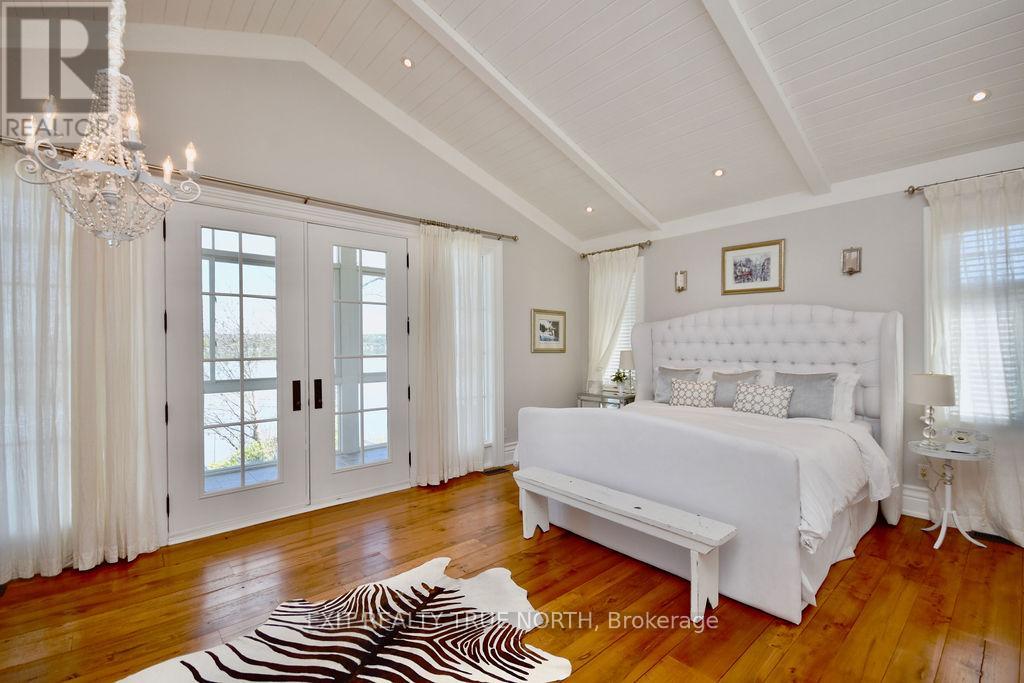 3021 Sandy Bend, Springwater, Ontario  L0L 1P0 - Photo 23 - S13029504