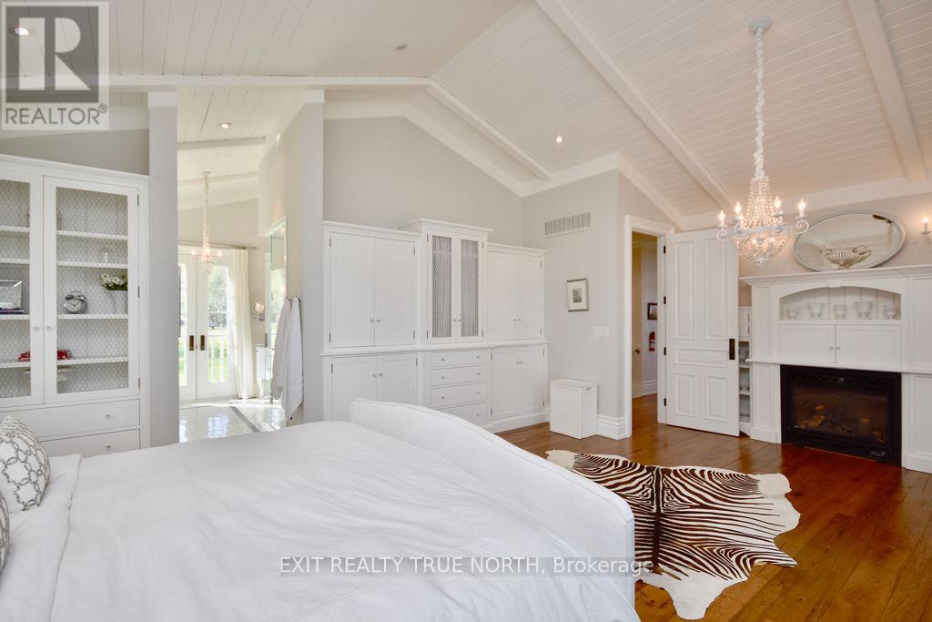 3021 Sandy Bend, Springwater, Ontario  L0L 1P0 - Photo 24 - S13029504