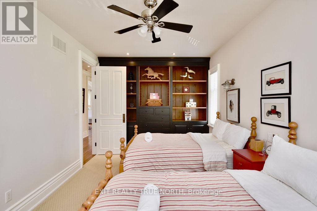 3021 Sandy Bend, Springwater, Ontario  L0L 1P0 - Photo 30 - S13029504