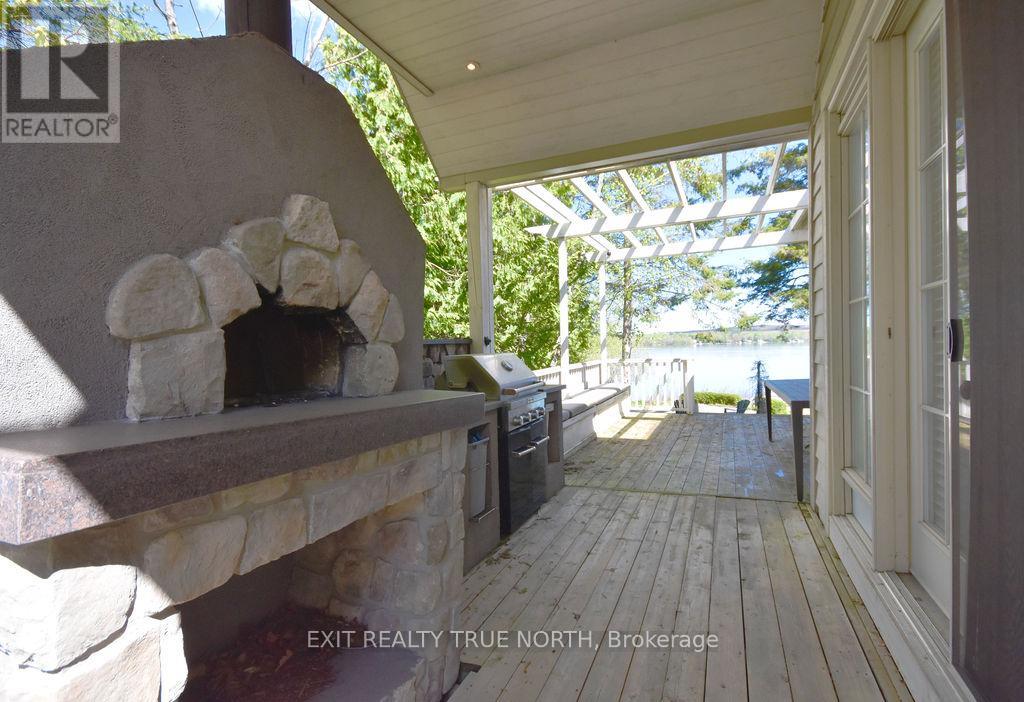 3021 Sandy Bend, Springwater, Ontario  L0L 1P0 - Photo 35 - S13029504