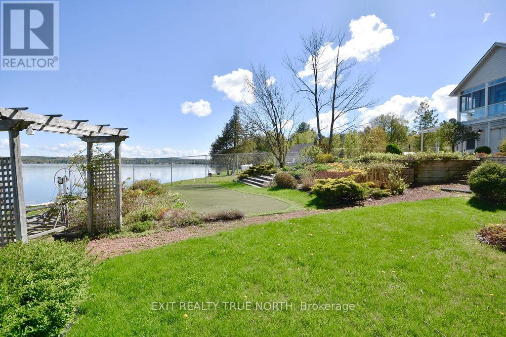 3021 Sandy Bend, Springwater, Ontario  L0L 1P0 - Photo 37 - S13029504