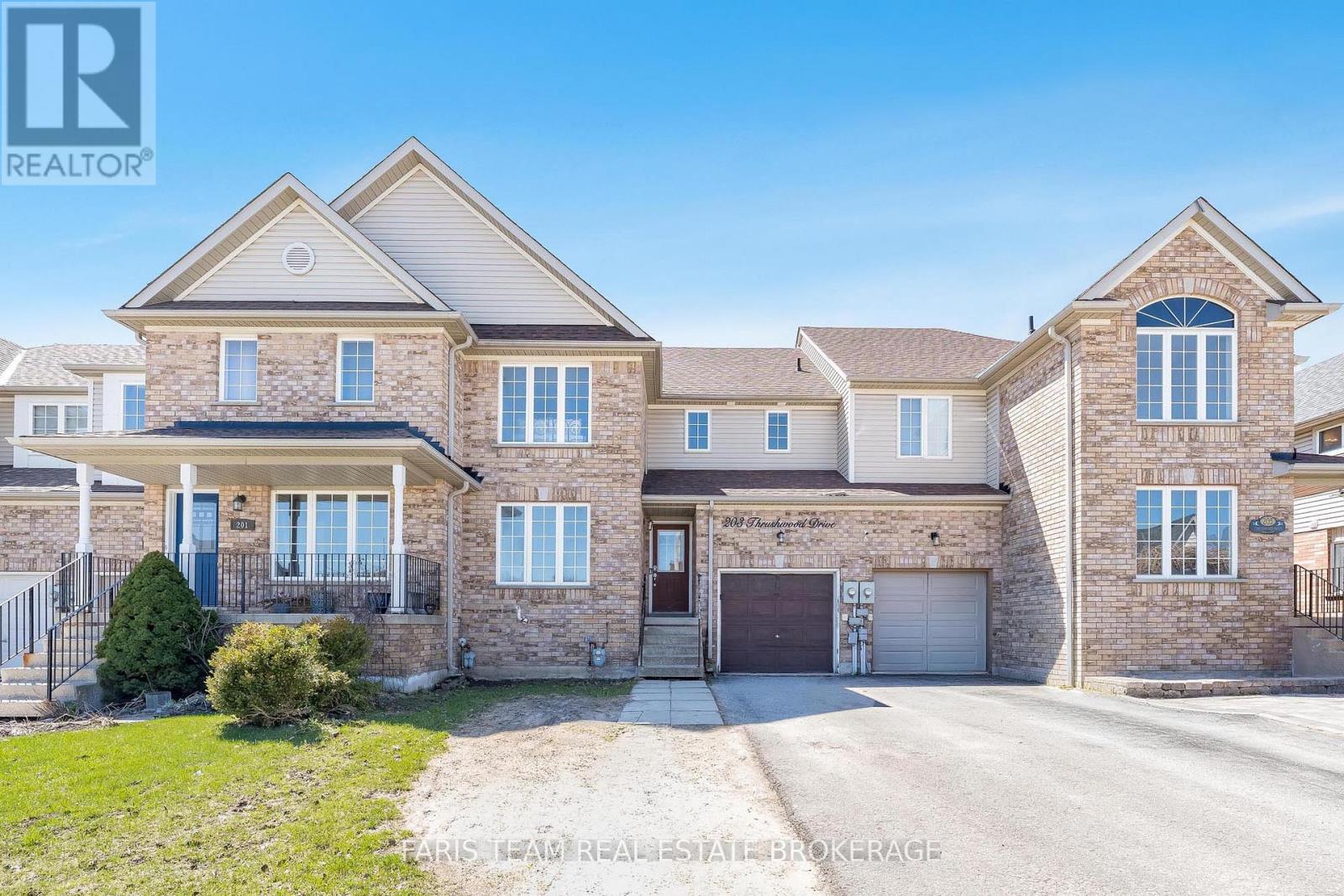 203 THRUSHWOOD DRIVE, Barrie, Ontario