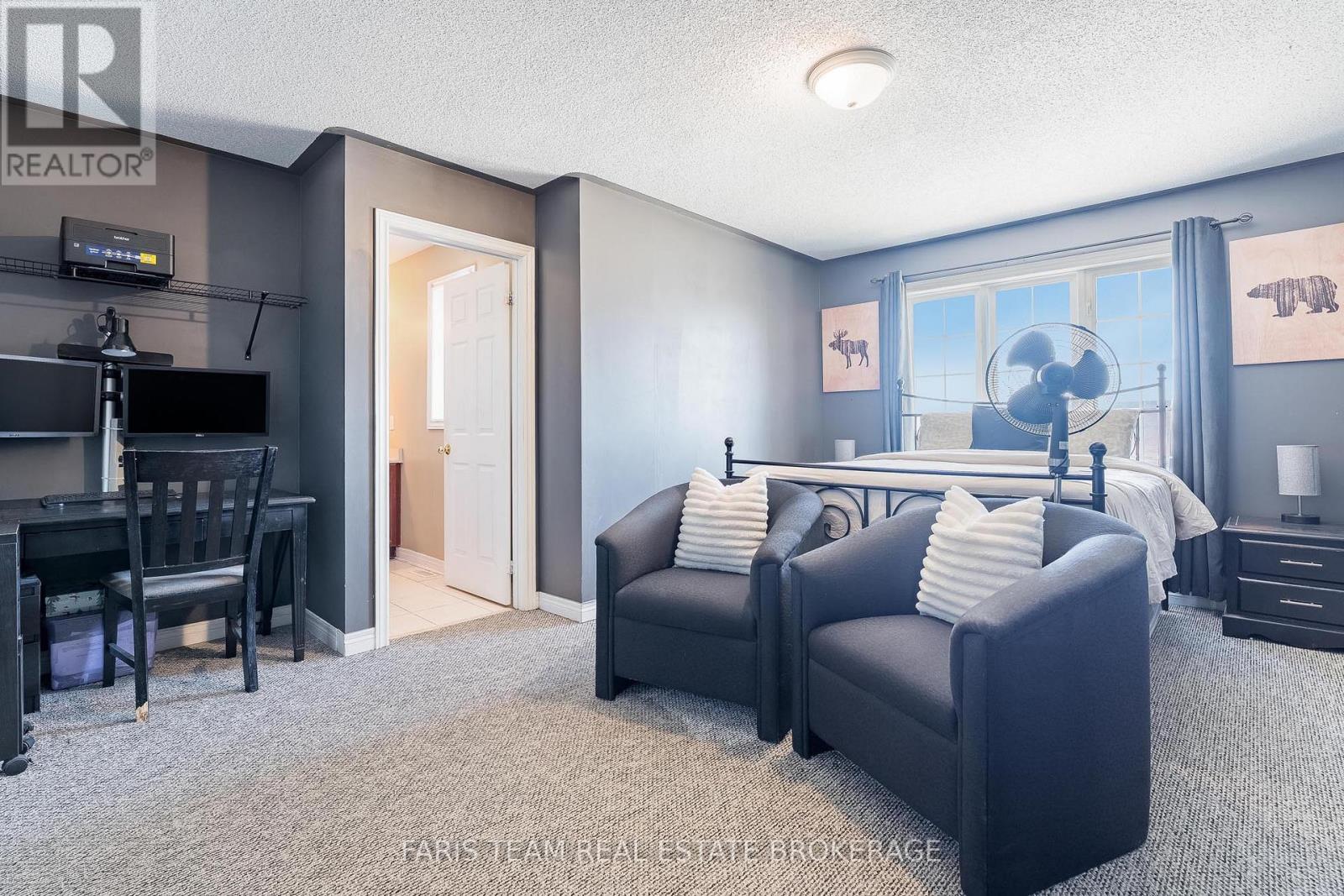 203 Thrushwood Drive, Barrie, Ontario  L4N 0Z1 - Photo 14 - S13029512