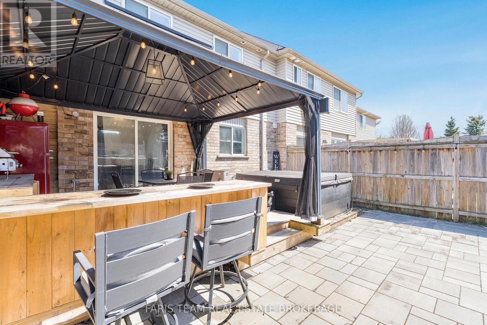 203 Thrushwood Drive, Barrie, Ontario  L4N 0Z1 - Photo 26 - S13029512