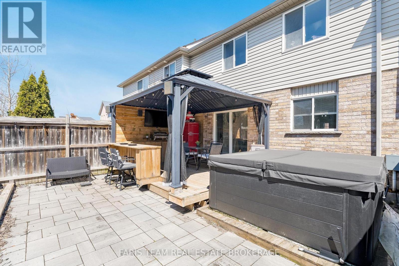 203 Thrushwood Drive, Barrie, Ontario  L4N 0Z1 - Photo 27 - S13029512