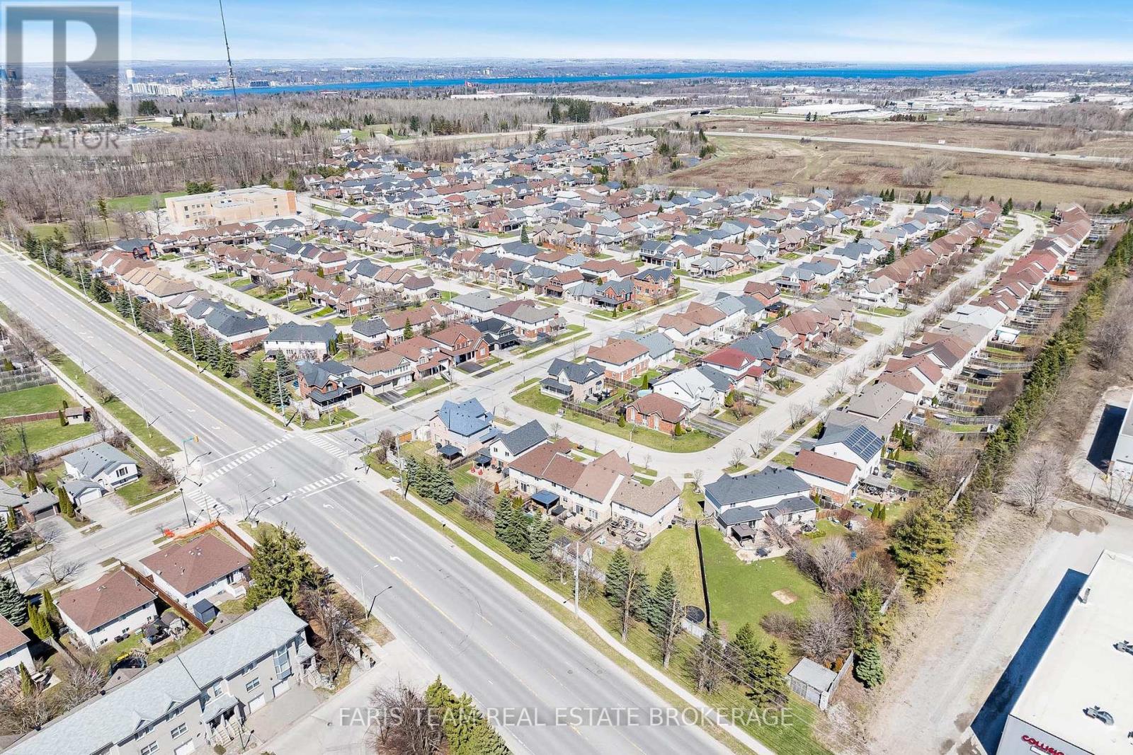 203 Thrushwood Drive, Barrie, Ontario  L4N 0Z1 - Photo 31 - S13029512