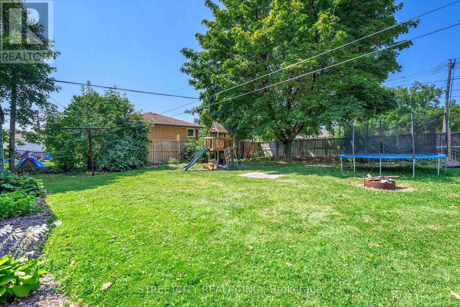 703 Wellington Street, Sarnia, Ontario  N7T 1J3 - Photo 31 - X13029694