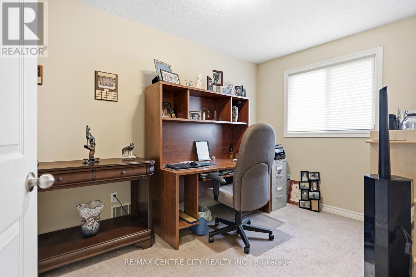 20 Chamberlain Court, St. Thomas, Ontario  N5R 0A4 - Photo 14 - X13029748