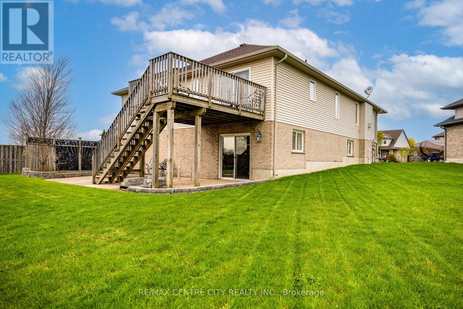 20 Chamberlain Court, St. Thomas, Ontario  N5R 0A4 - Photo 27 - X13029748