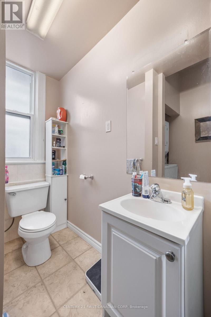 551 Adelaide Street N, London East, Ontario  N6B 3J6 - Photo 23 - X13029774