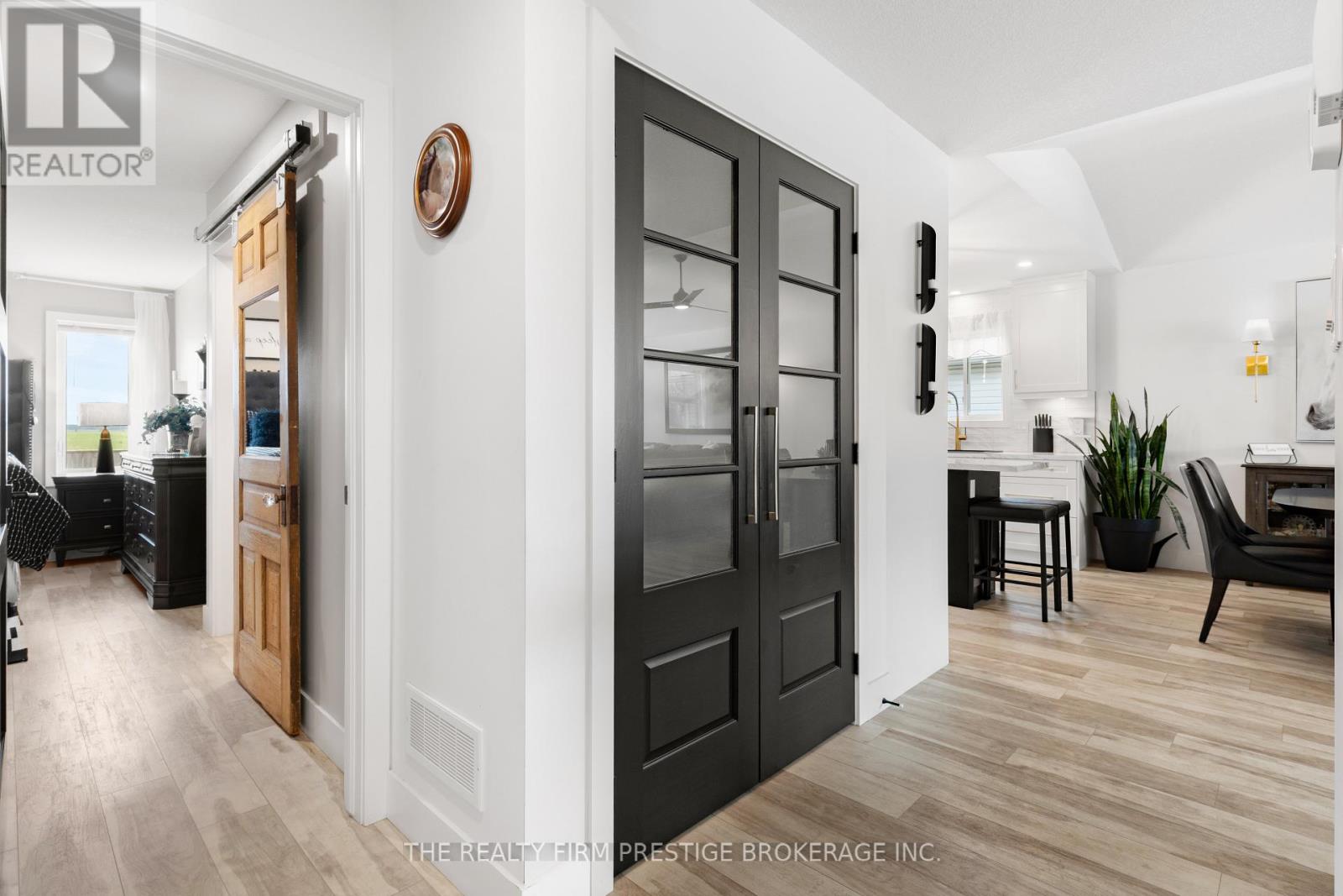 247 South Street S, Southwest Middlesex, Ontario  N0L 1M0 - Photo 20 - X13029886