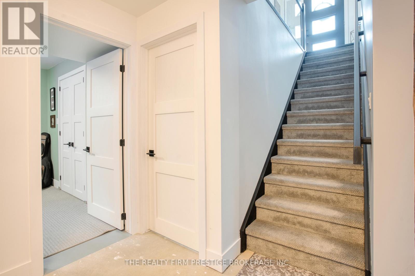 247 South Street S, Southwest Middlesex, Ontario  N0L 1M0 - Photo 22 - X13029886