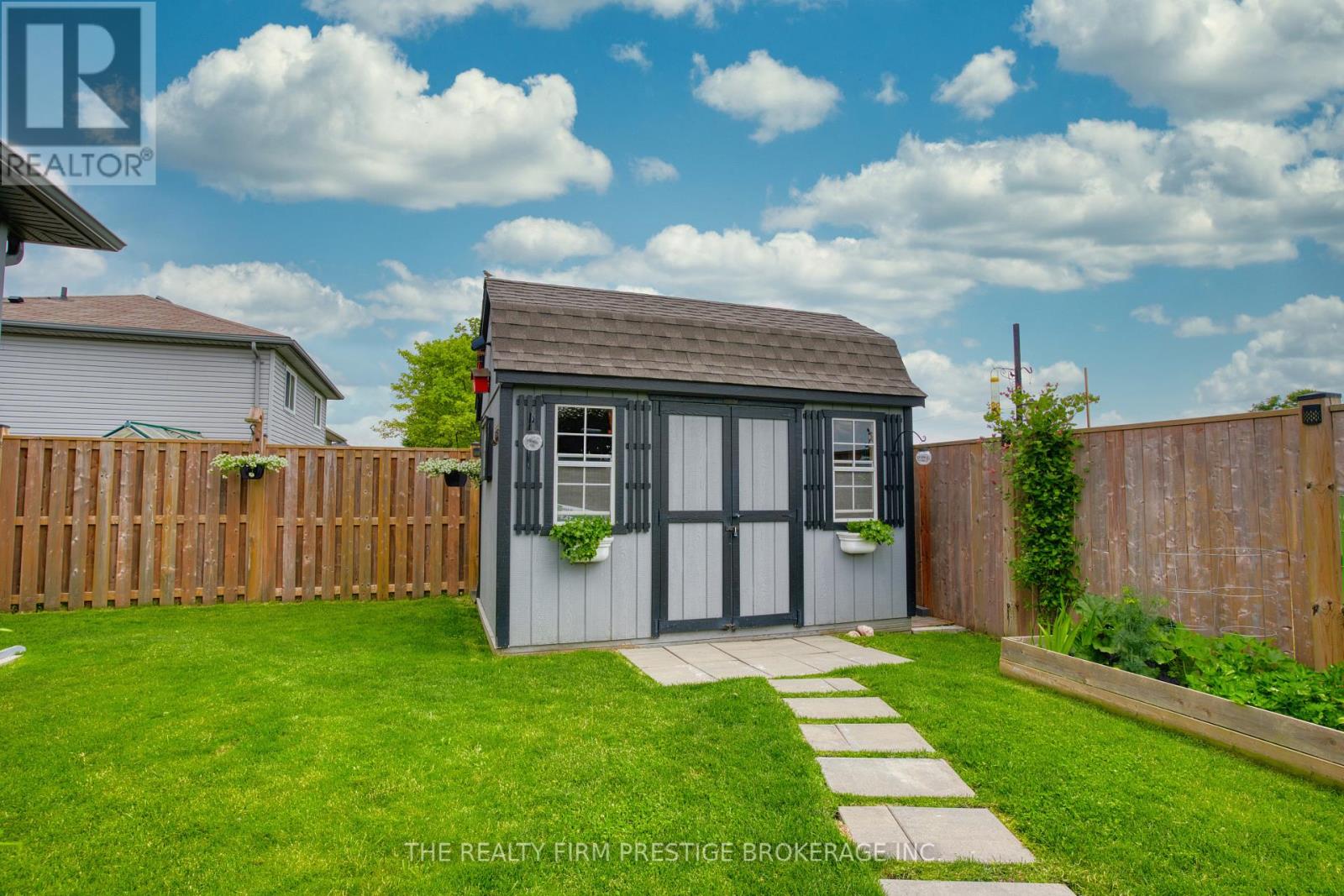 247 South Street S, Southwest Middlesex, Ontario  N0L 1M0 - Photo 28 - X13029886