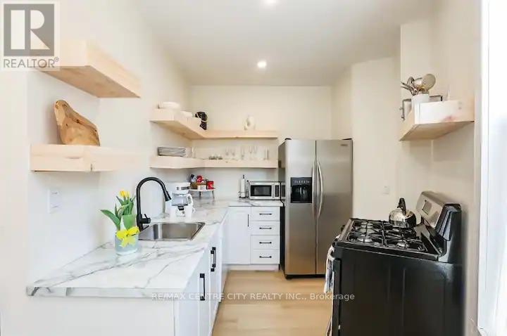 1 - 221 Colborne Street, Central Elgin, Ontario  N5L 1C2 - Photo 9 - X13029944