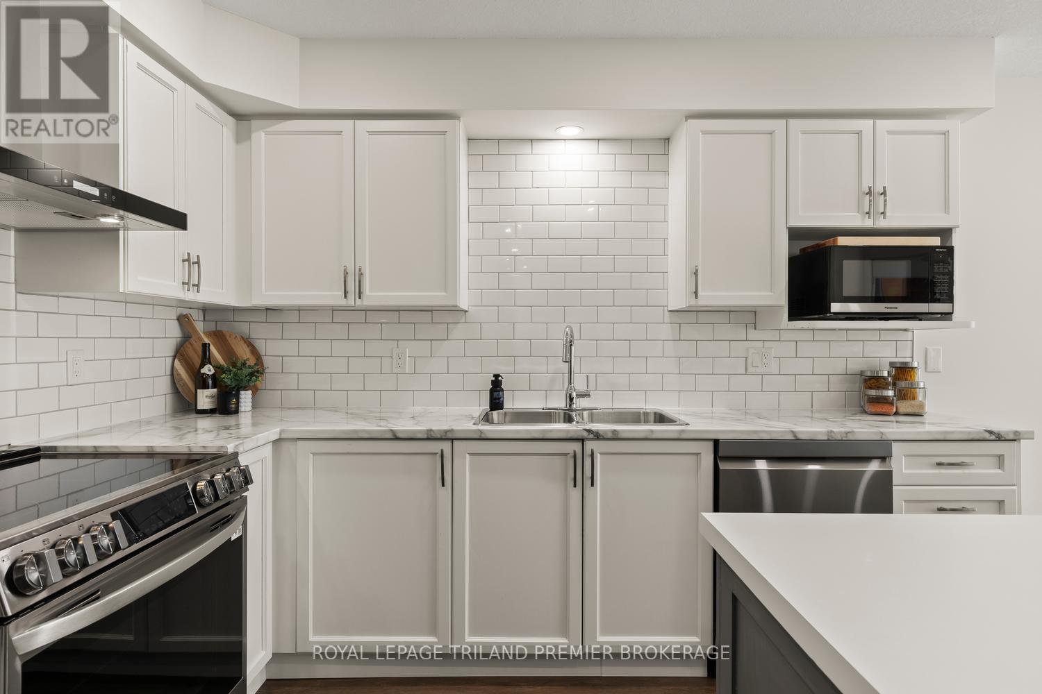 20 - 215 North Centre Road, London North, Ontario  N5X 4E3 - Photo 8 - X13029964