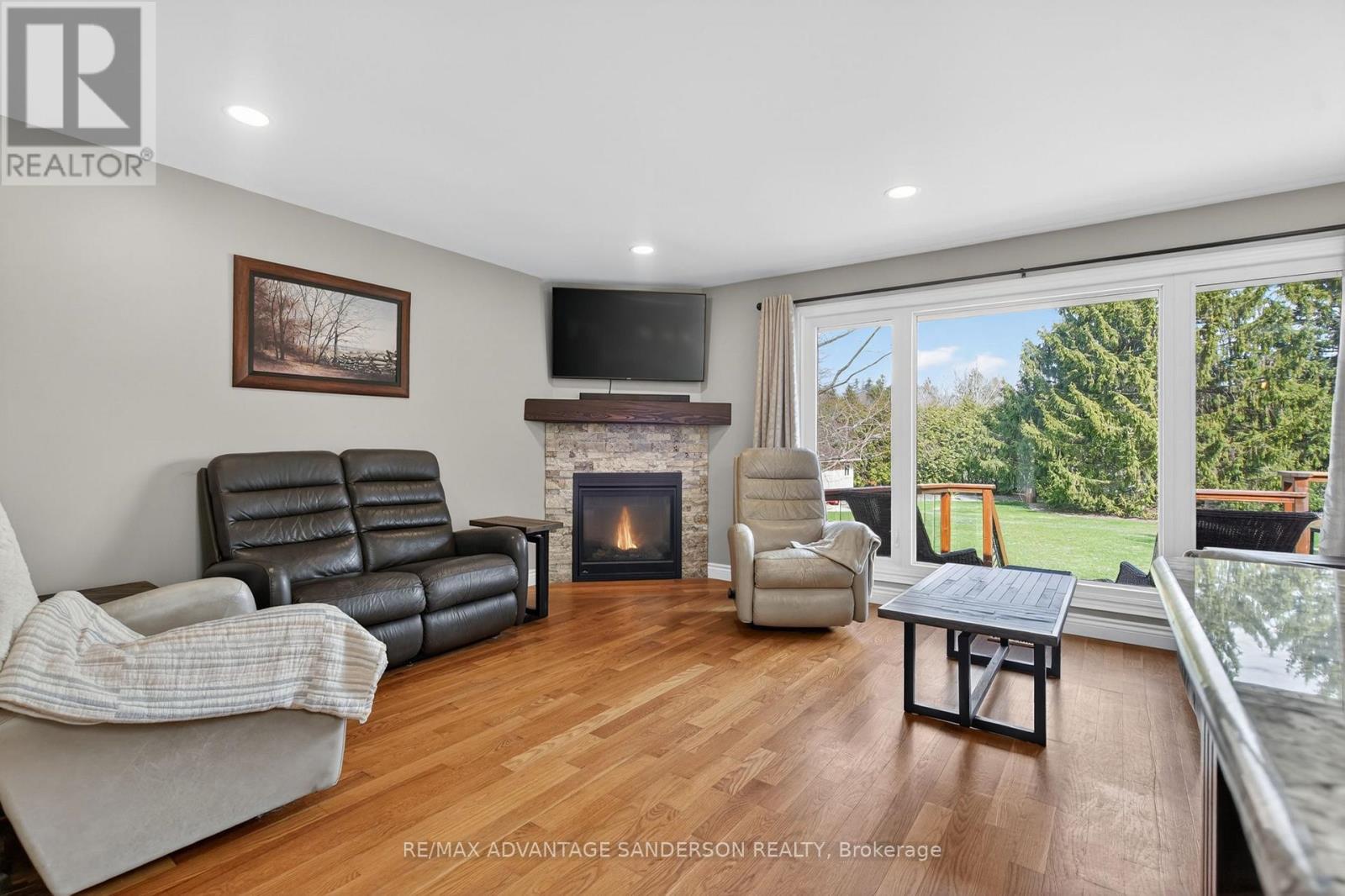 109 Salisbury Drive, Middlesex Centre, Ontario  N0M 1P0 - Photo 23 - X13029976