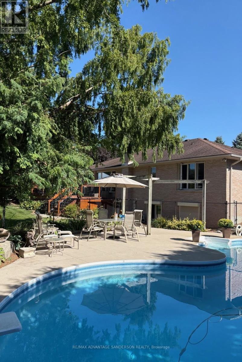 109 Salisbury Drive, Middlesex Centre, Ontario  N0M 1P0 - Photo 46 - X13029976