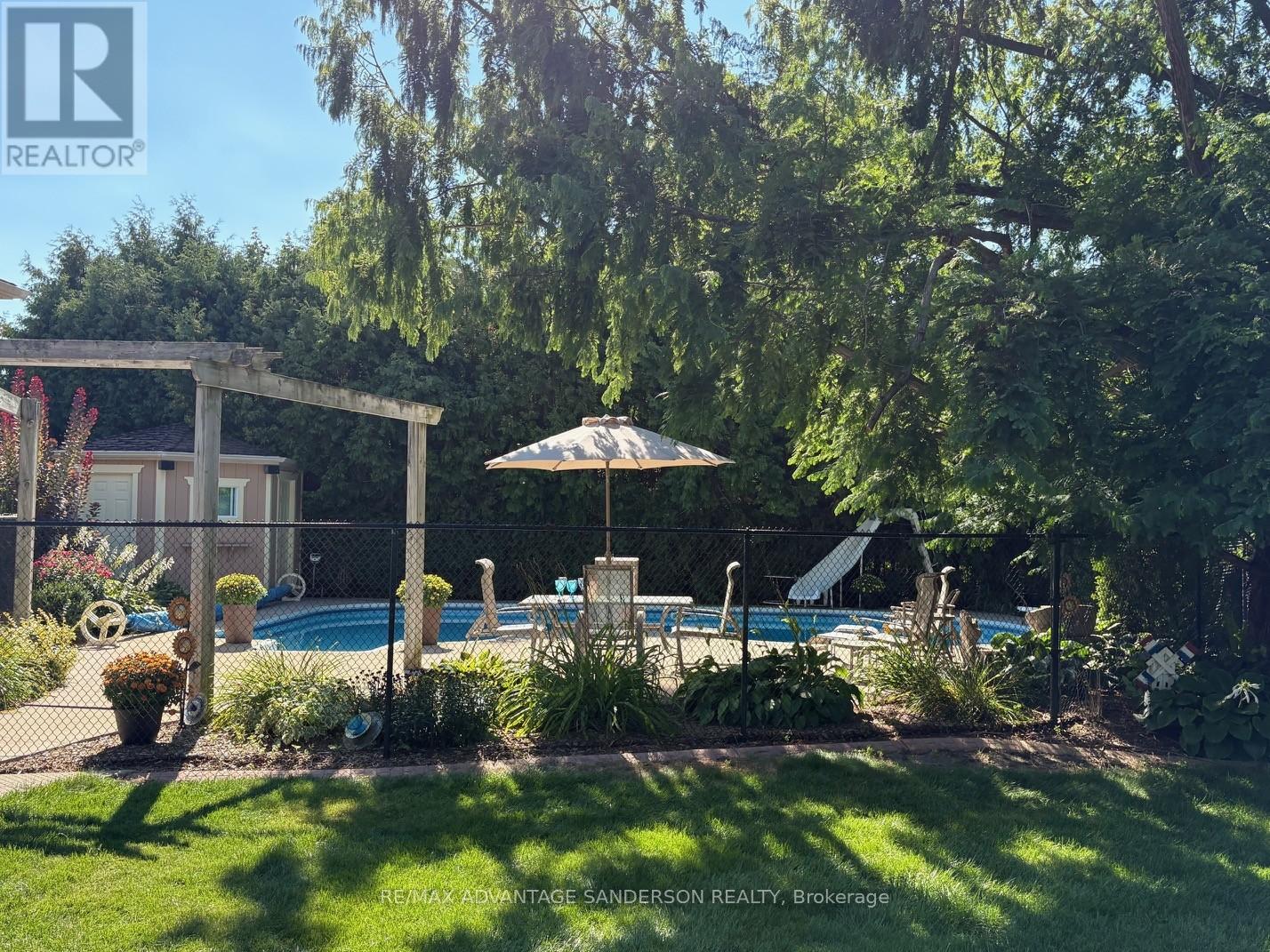 109 Salisbury Drive, Middlesex Centre, Ontario  N0M 1P0 - Photo 47 - X13029976