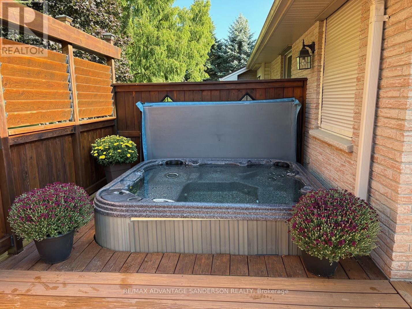 109 Salisbury Drive, Middlesex Centre, Ontario  N0M 1P0 - Photo 48 - X13029976