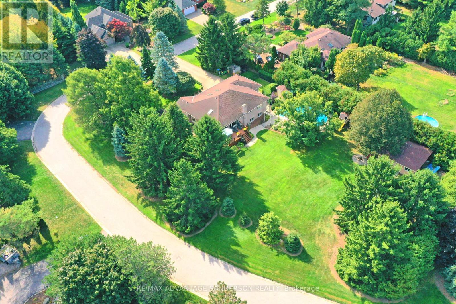 109 Salisbury Drive, Middlesex Centre, Ontario  N0M 1P0 - Photo 6 - X13029976