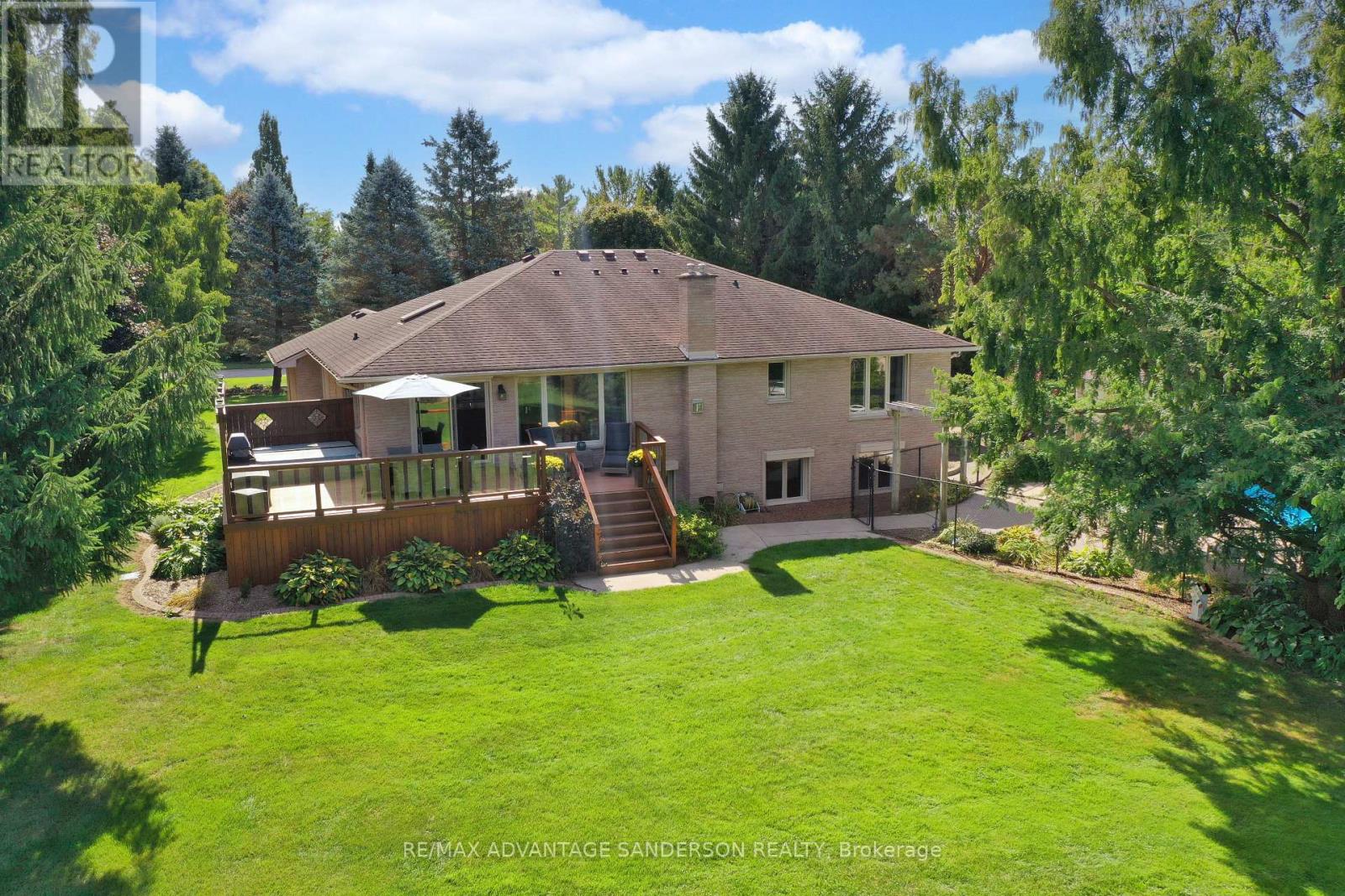 109 Salisbury Drive, Middlesex Centre, Ontario  N0M 1P0 - Photo 9 - X13029976