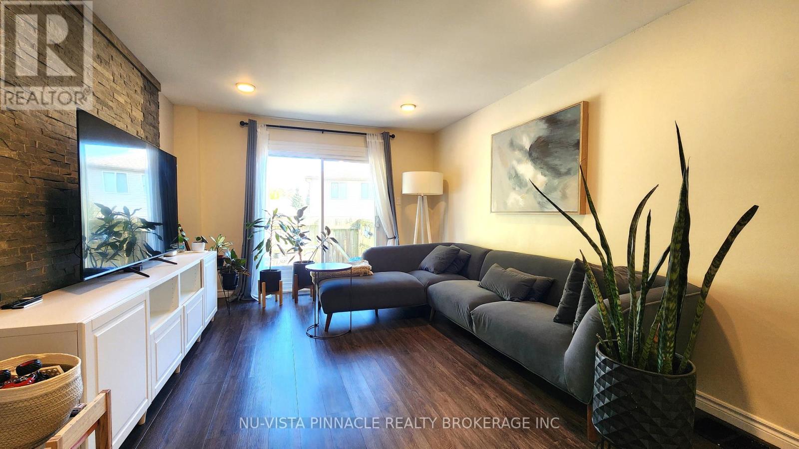 E - 143 Wellesley Crescent, London East, Ontario  N5V 1J6 - Photo 10 - X13030000