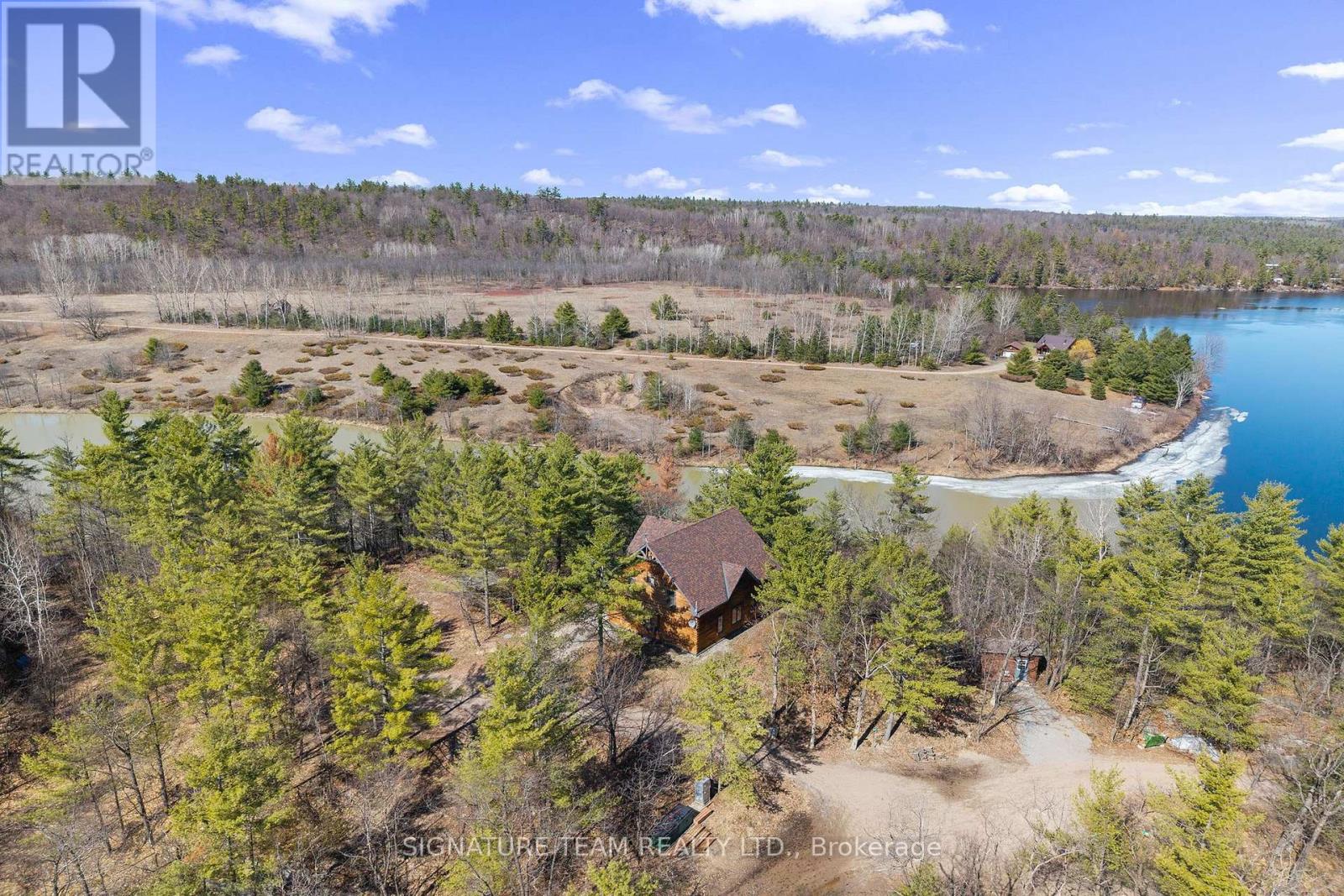 287 Presquile Trail, Whitewater Region, Ontario  K0J 1V0 - Photo 3 - X13029754