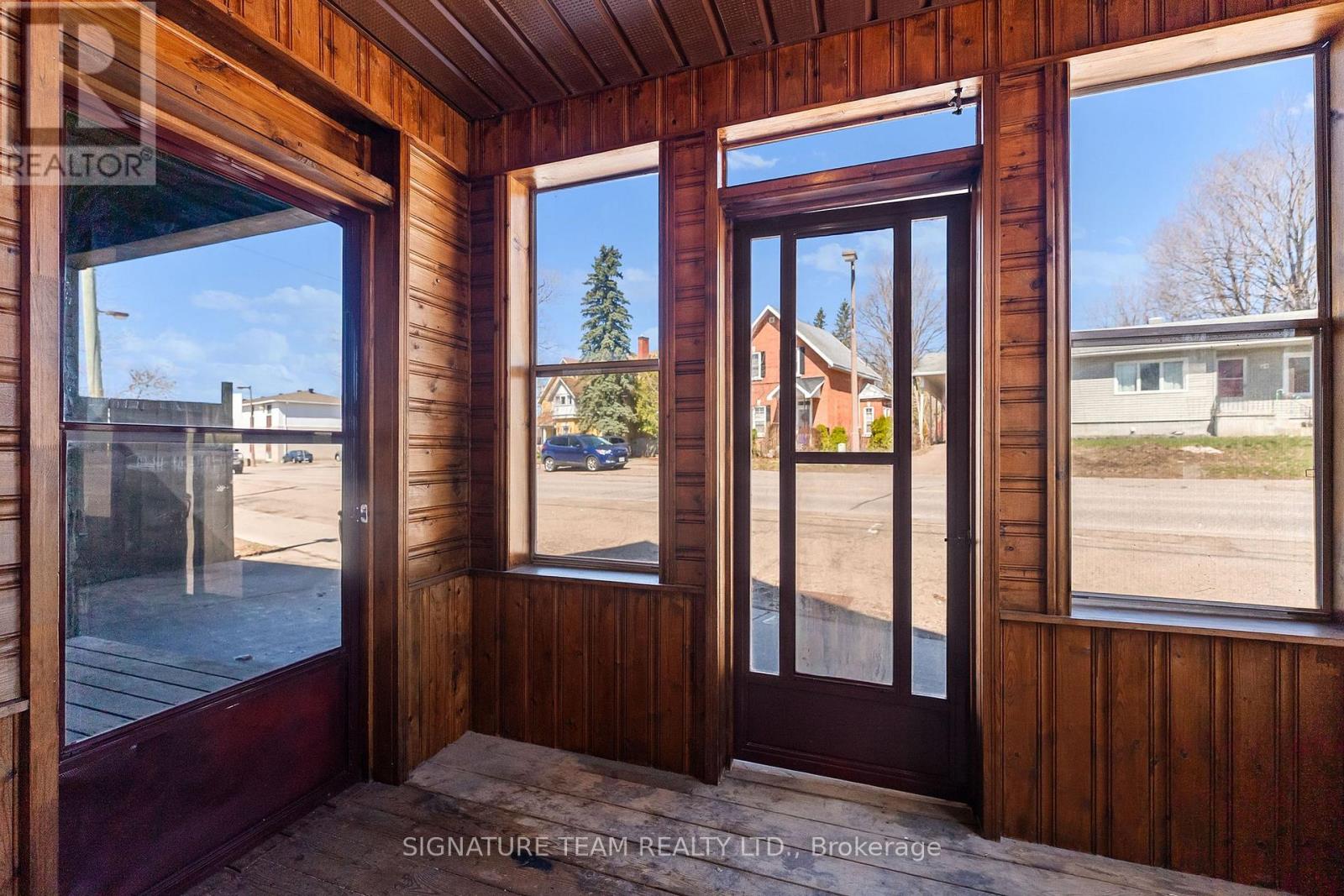 23 Main Street, Whitewater Region, Ontario  K0J 1K0 - Photo 11 - X13029798