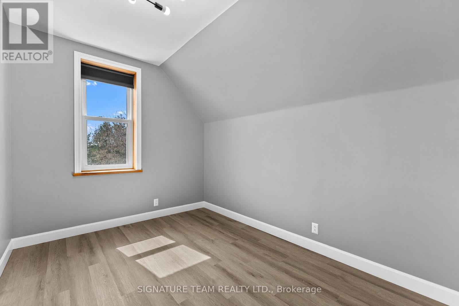 23 Main Street, Whitewater Region, Ontario  K0J 1K0 - Photo 29 - X13029798