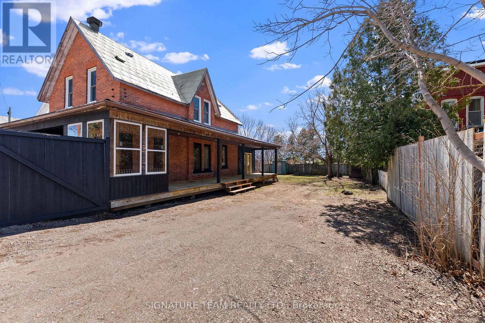 23 Main Street, Whitewater Region, Ontario  K0J 1K0 - Photo 37 - X13029798