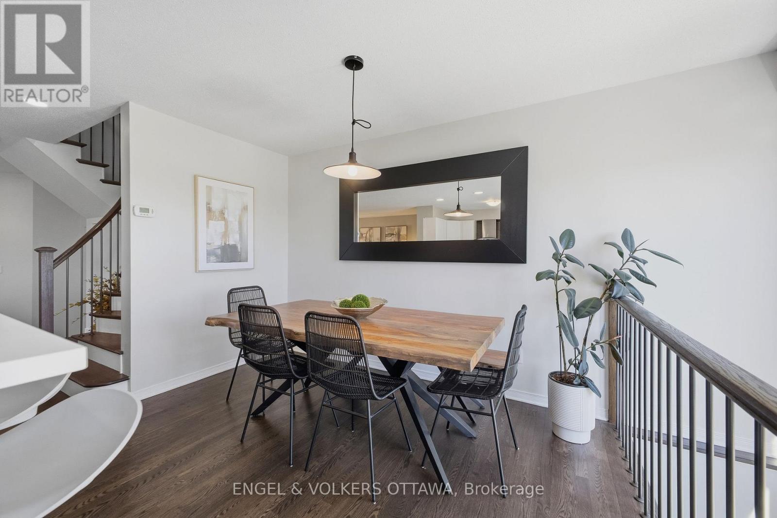 50 Carwood Circle, Ottawa, Ontario  K1K 4V4 - Photo 10 - X13029718