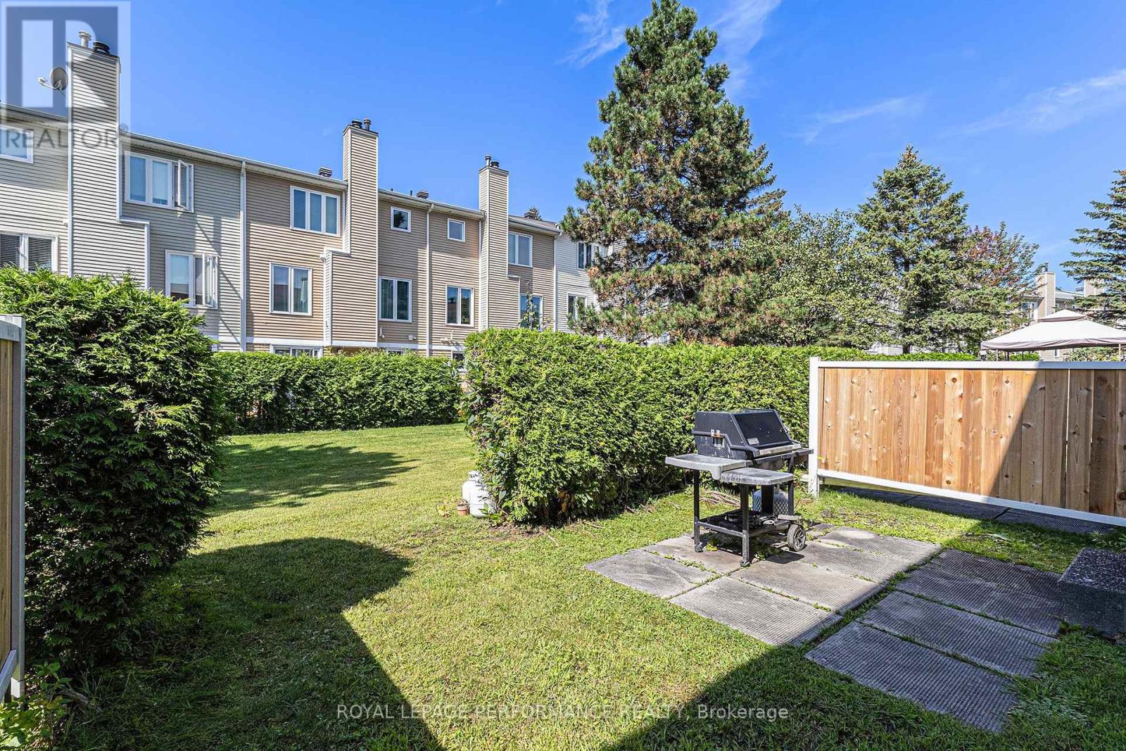 2015 Summerfields Crescent, Ottawa, Ontario  K1C 7B4 - Photo 25 - X13029738