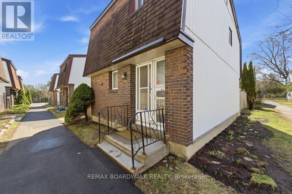 47 - 2210 LOYOLA AVENUE, Ottawa, Ontario