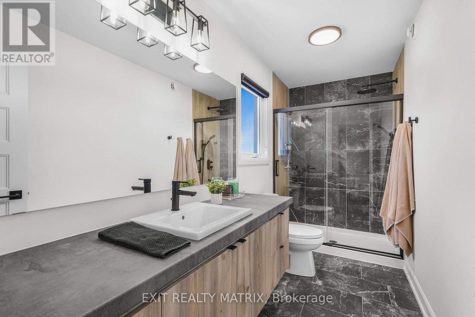 1200 Montblanc Crescent, Russell, Ontario  K0A 1W0 - Photo 25 - X13029974