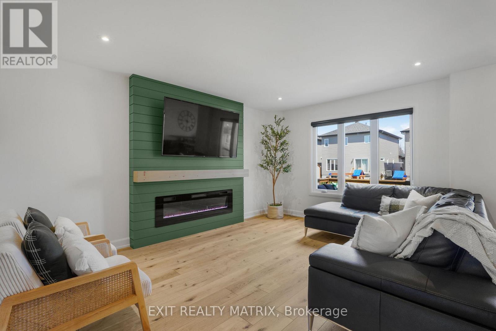 1200 Montblanc Crescent, Russell, Ontario  K0A 1W0 - Photo 7 - X13029974