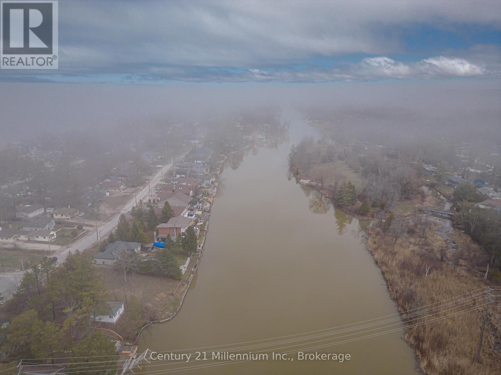 8 Poplar Street, Wasaga Beach, Ontario  L9Z 2X5 - Photo 35 - S13025998