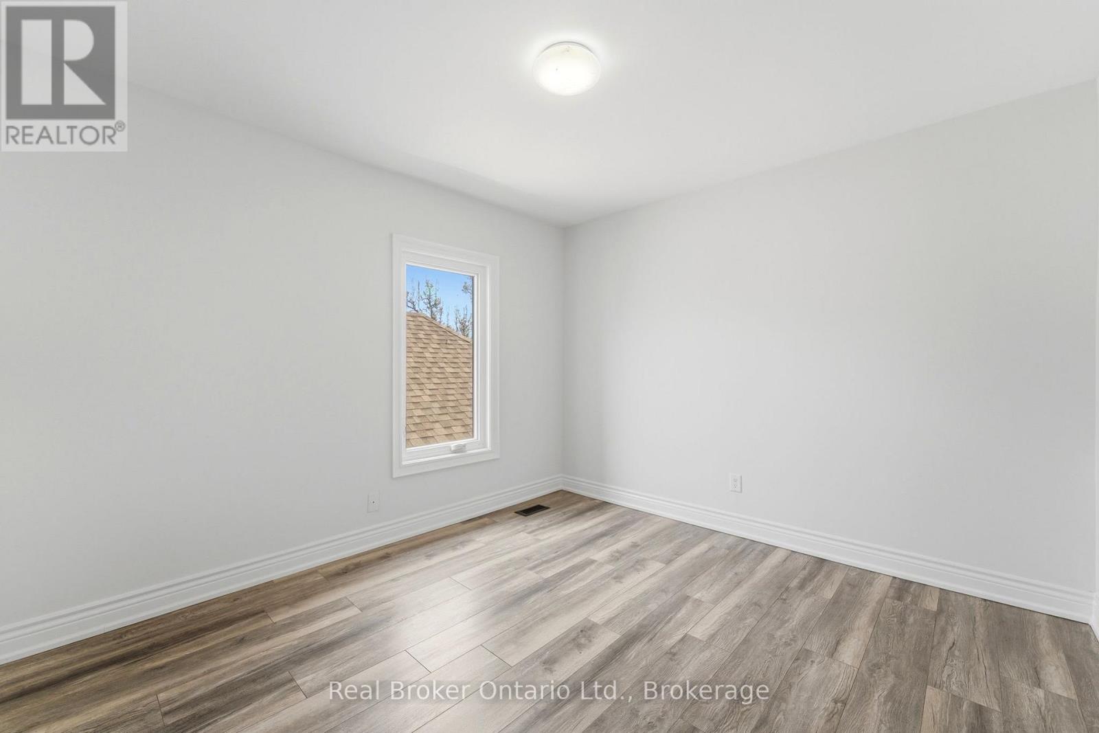 Upper - 167 Rosslyn Avenue N, Hamilton, Ontario  L8L 7P8 - Photo 22 - X13029904