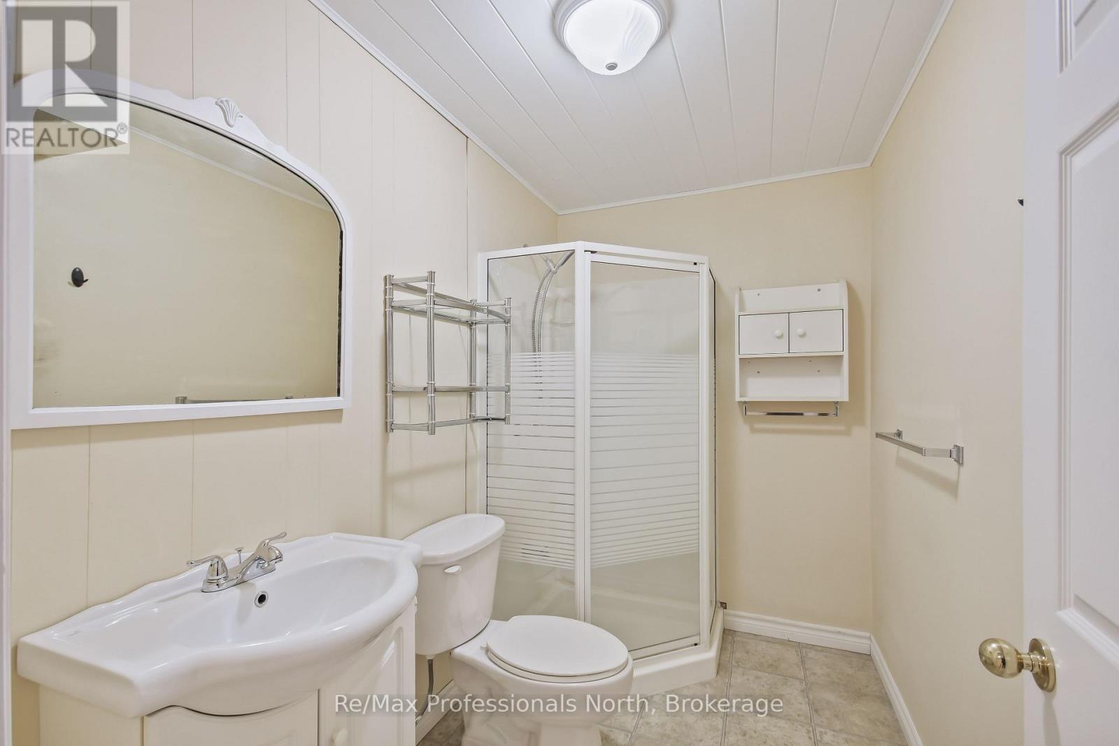 151 Pine Street, Bracebridge, Ontario  P1L 2H8 - Photo 11 - X13026894