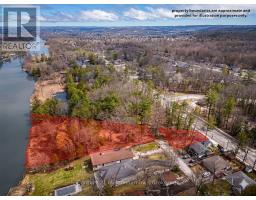 8 POPLAR STREET, Wasaga Beach, Ontario