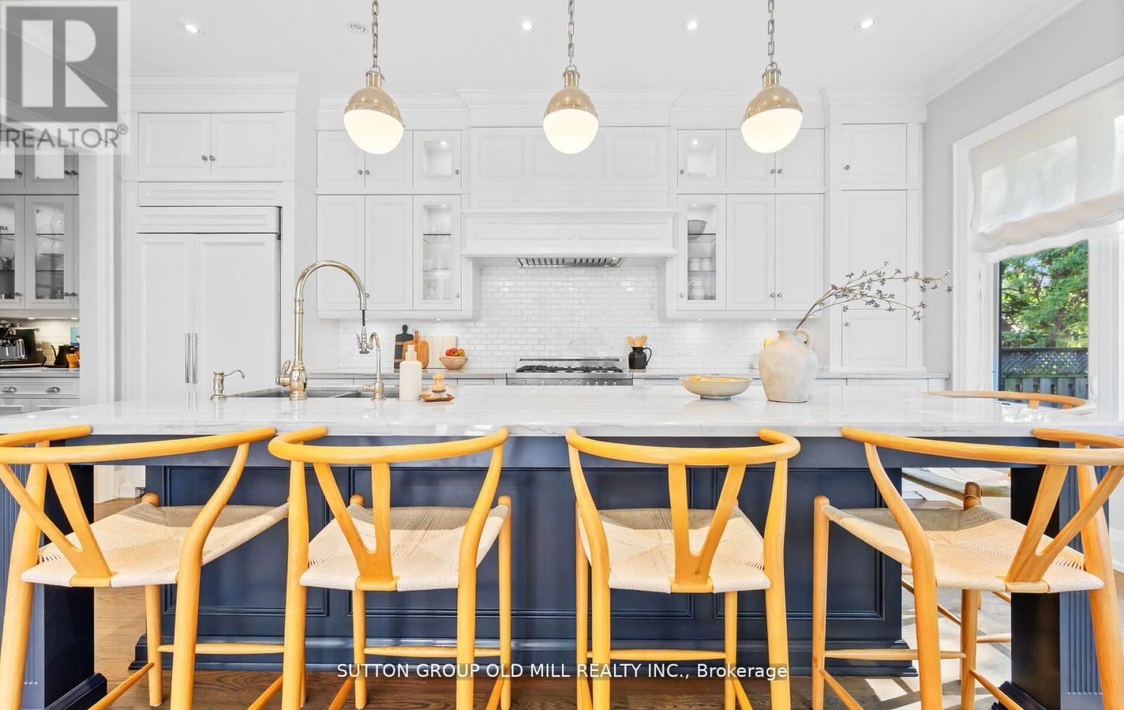 8 Cumberland Drive, Mississauga, Ontario  L5G 3M6 - Photo 12 - W13029484