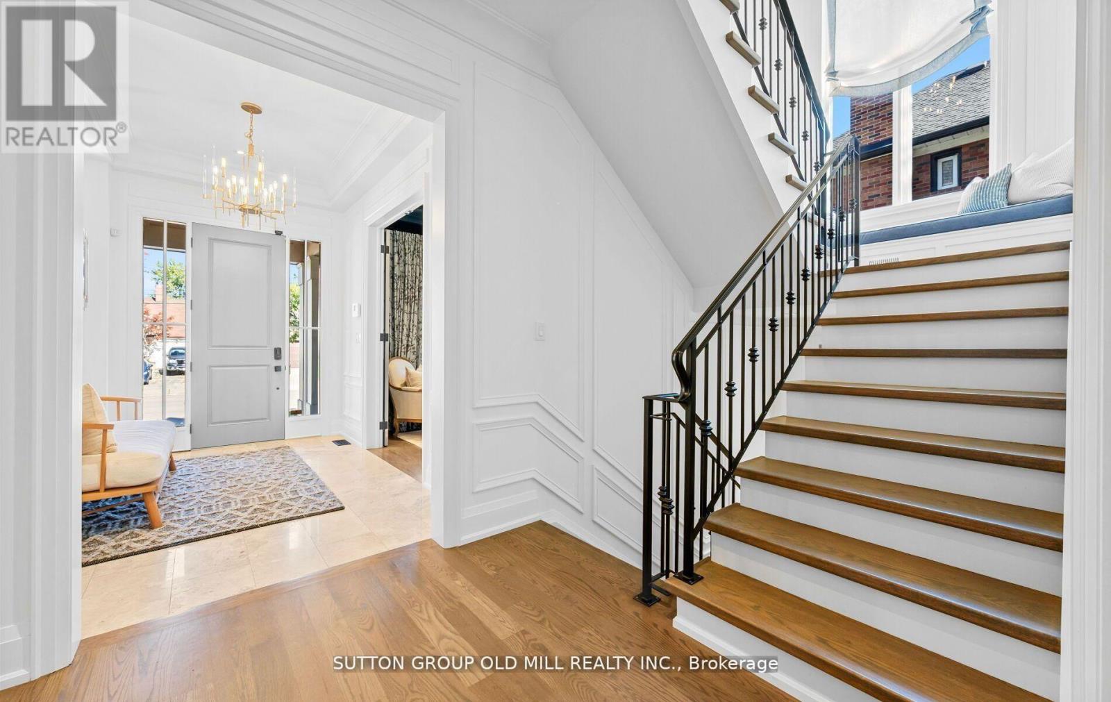 8 Cumberland Drive, Mississauga, Ontario  L5G 3M6 - Photo 33 - W13029484