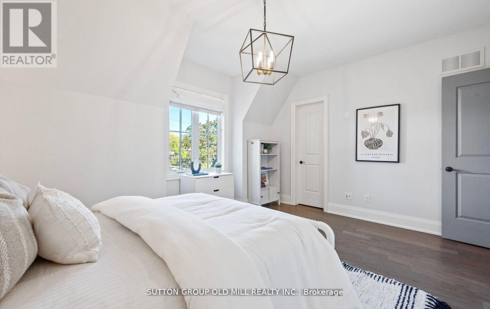 8 Cumberland Drive, Mississauga, Ontario  L5G 3M6 - Photo 34 - W13029484