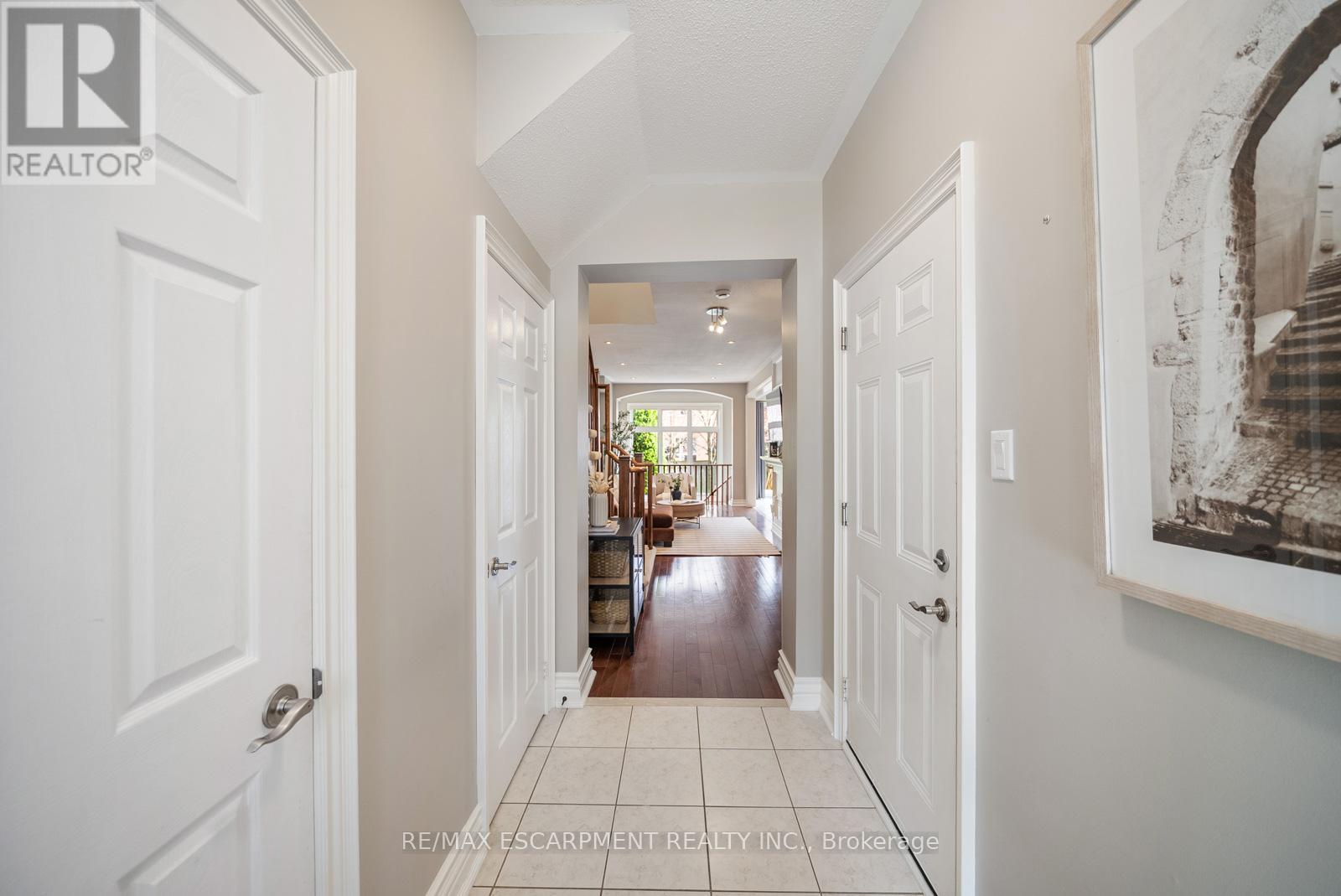 4196 Rawlins Common, Burlington, Ontario  L7M 0B5 - Photo 5 - W13029502