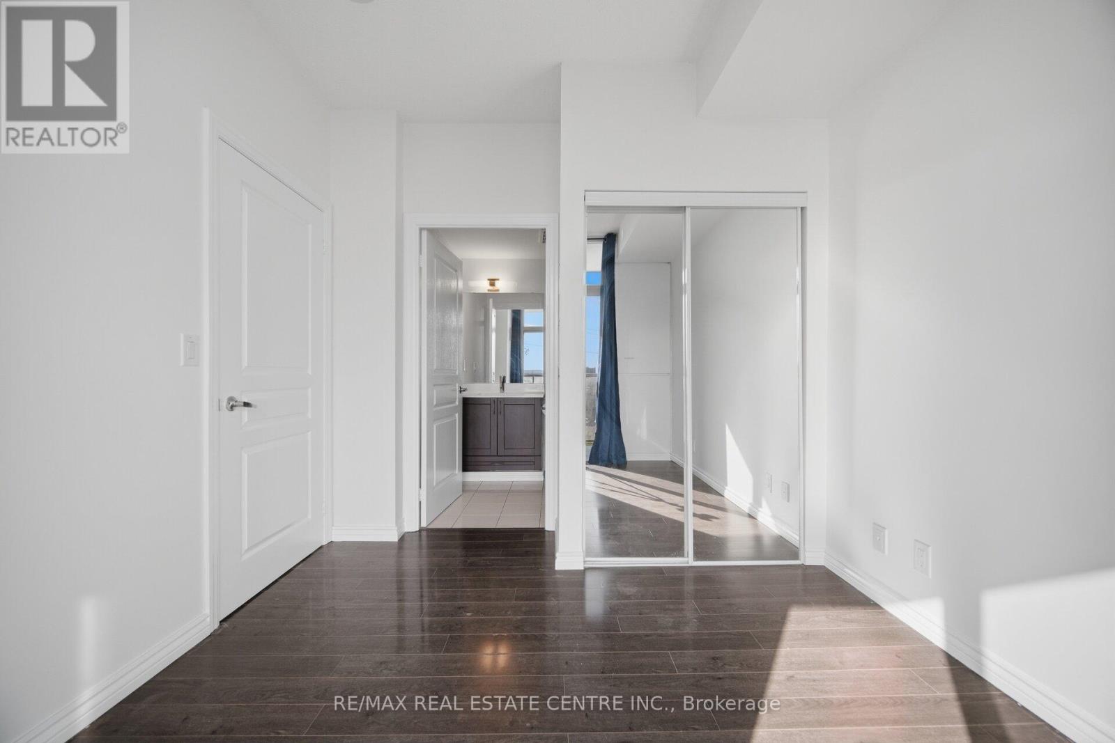 405 - 1940 Ironstone Drive, Burlington, Ontario  L7L 0E4 - Photo 21 - W13029516