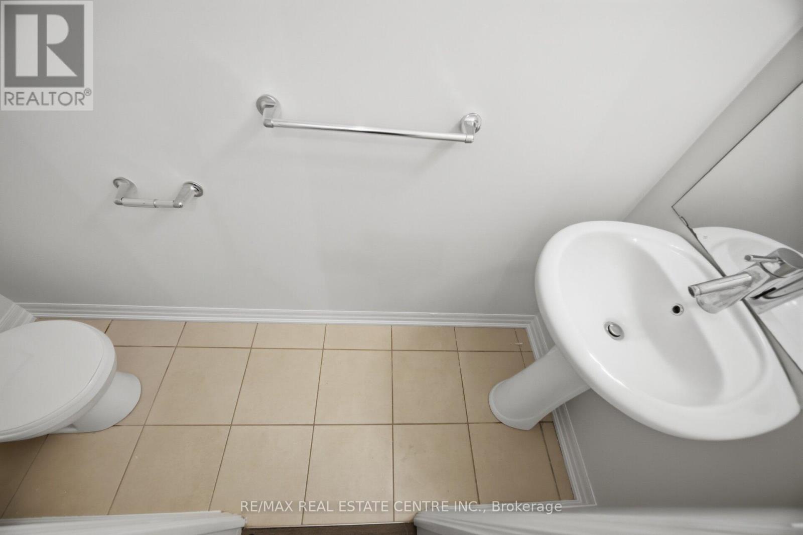 405 - 1940 Ironstone Drive, Burlington, Ontario  L7L 0E4 - Photo 25 - W13029516