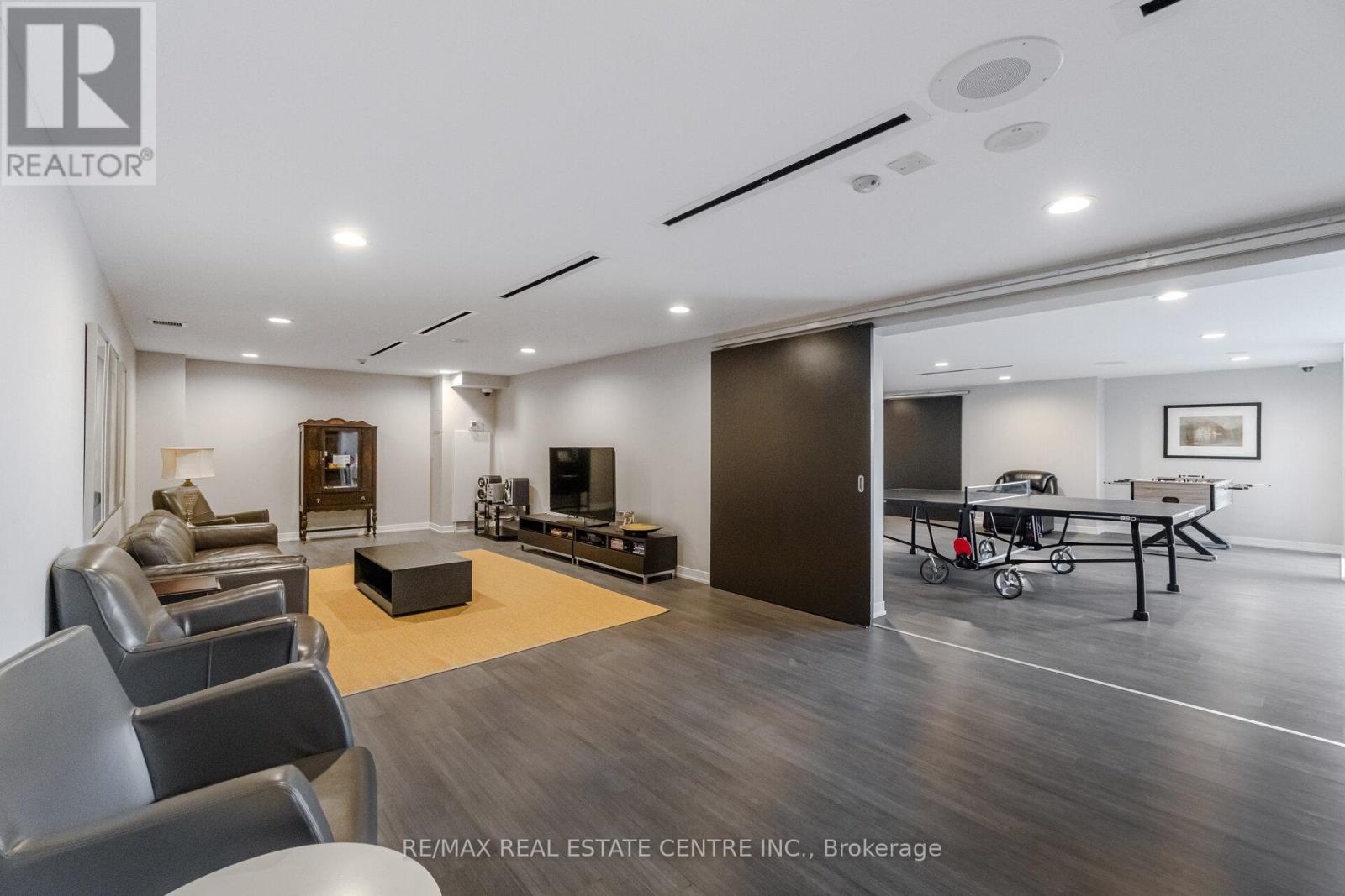 405 - 1940 Ironstone Drive, Burlington, Ontario  L7L 0E4 - Photo 32 - W13029516