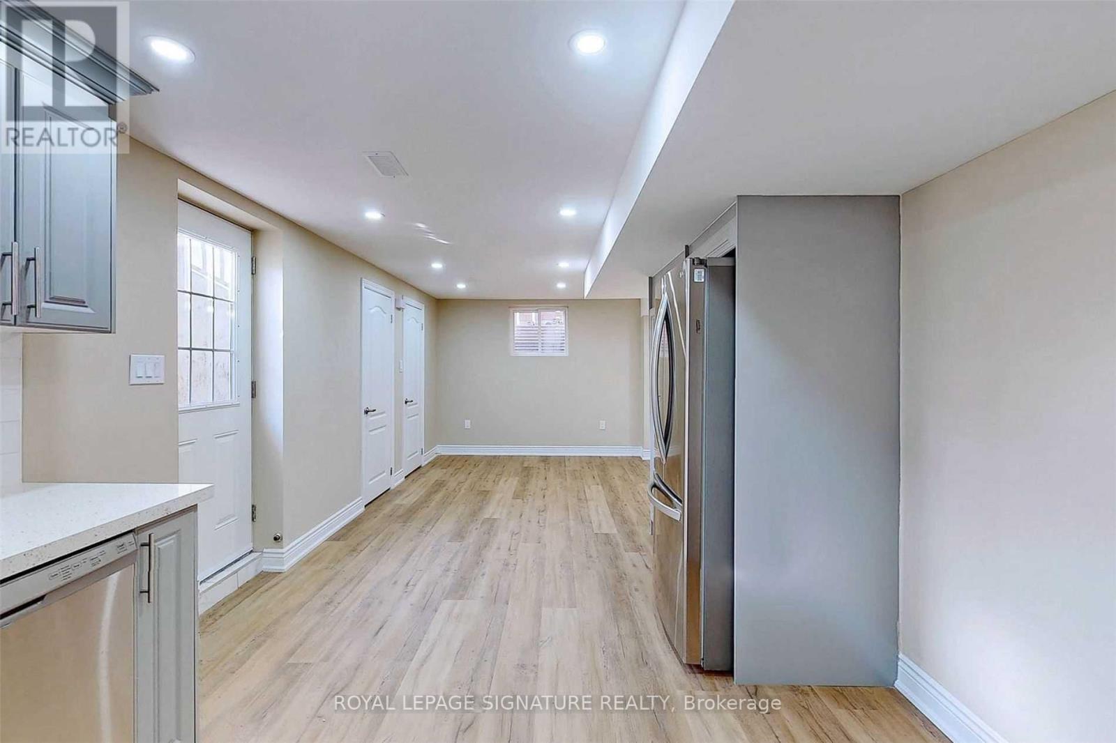 6094 Prairie Circle, Mississauga, Ontario  L5N 5Z5 - Photo 7 - W13029530